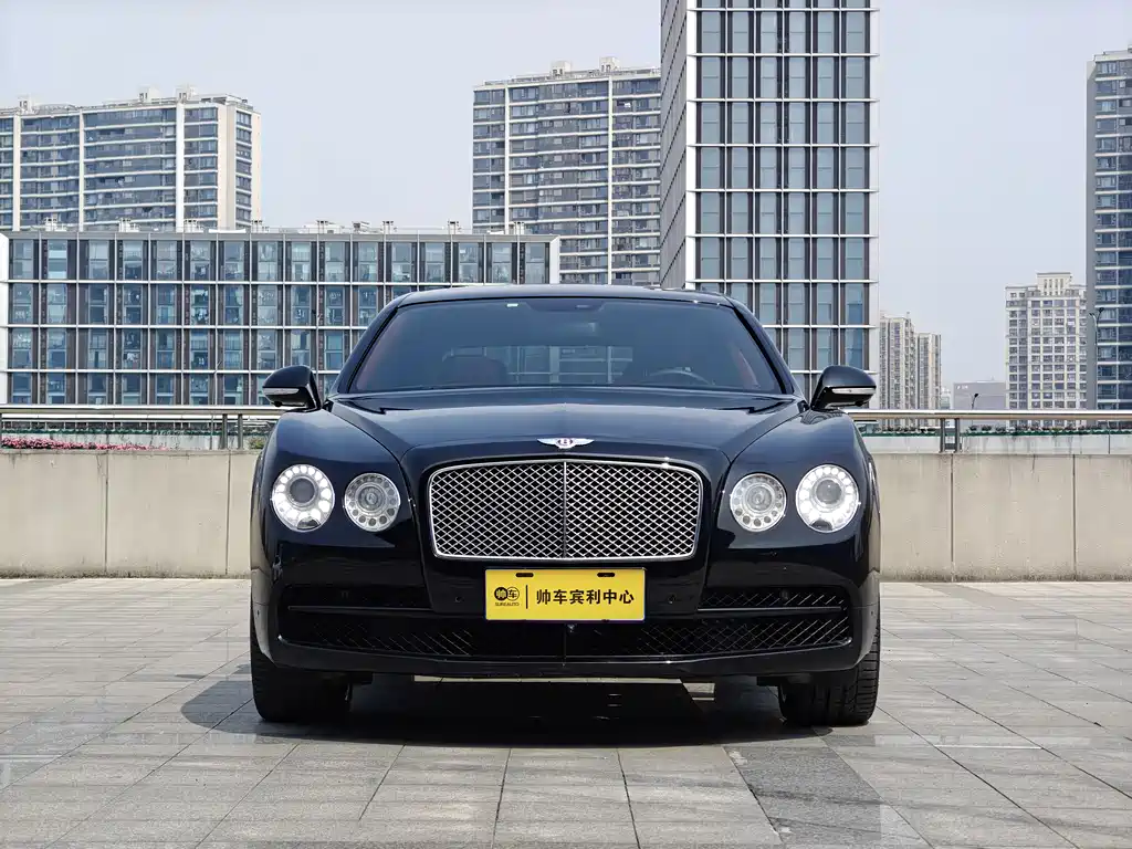 Flying Spur 2017 4.0T V8 Standard Edition купить на сайте DeffCars