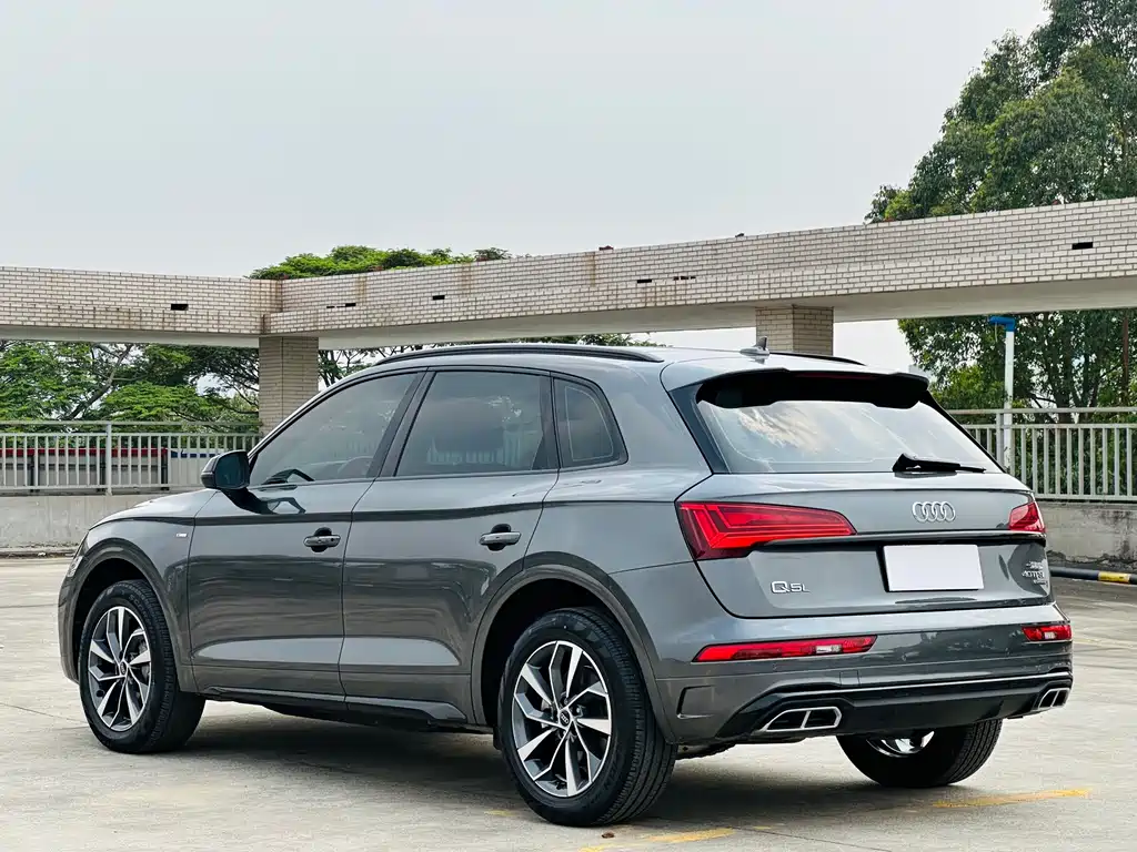 Audi Q5L 2023 40T luxury and dynamic model купить на сайте DeffCars