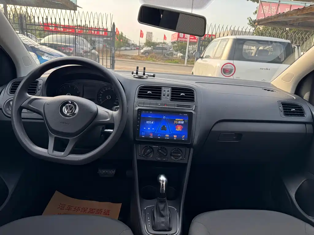 Polo 2016 1.4L automatic fashion model купить на сайте DeffCars