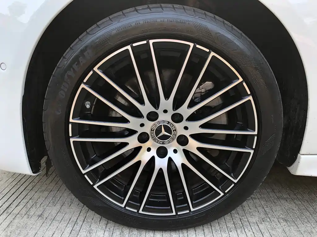 Mercedes-Benz C-Class 2022 C 260 L Sports Edition купить на сайте DeffCars