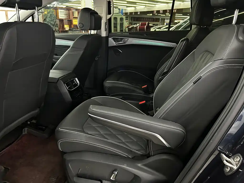 Lanjing 2024 380TSI four-wheel drive flagship Shengjing public model 6 seats купить на сайте DeffCars