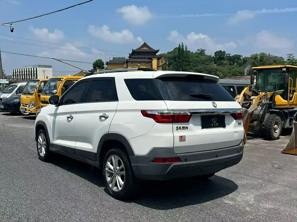 Fengguang S560 2018 1.8L manual comfort type 7 seats купить на сайте DeffCars