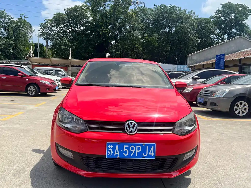 Polo 2013 1.6L automatic comfort version купить на сайте DeffCars