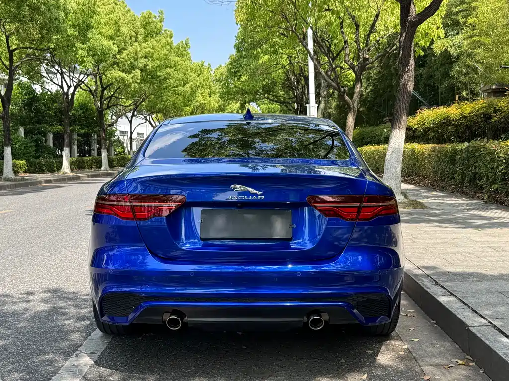 Jaguar XEL 2020 2.0T 200PS R-DYNAMIC Youth Sports Edition купить на сайте DeffCars