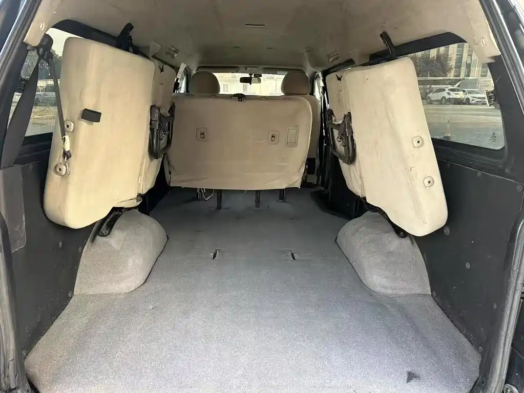 Lingzhi 2020 M5L 1.6L basic model 7 seats купить на сайте DeffCars