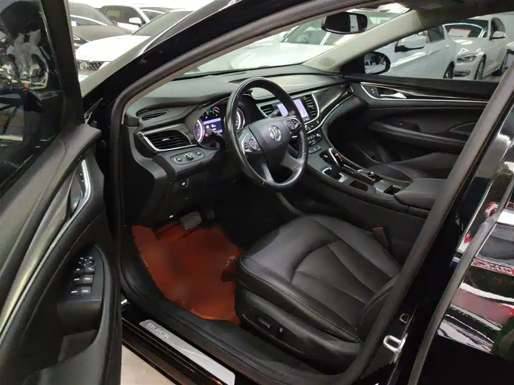 LaCrosse 2019 28T luxury model купить на сайте DeffCars