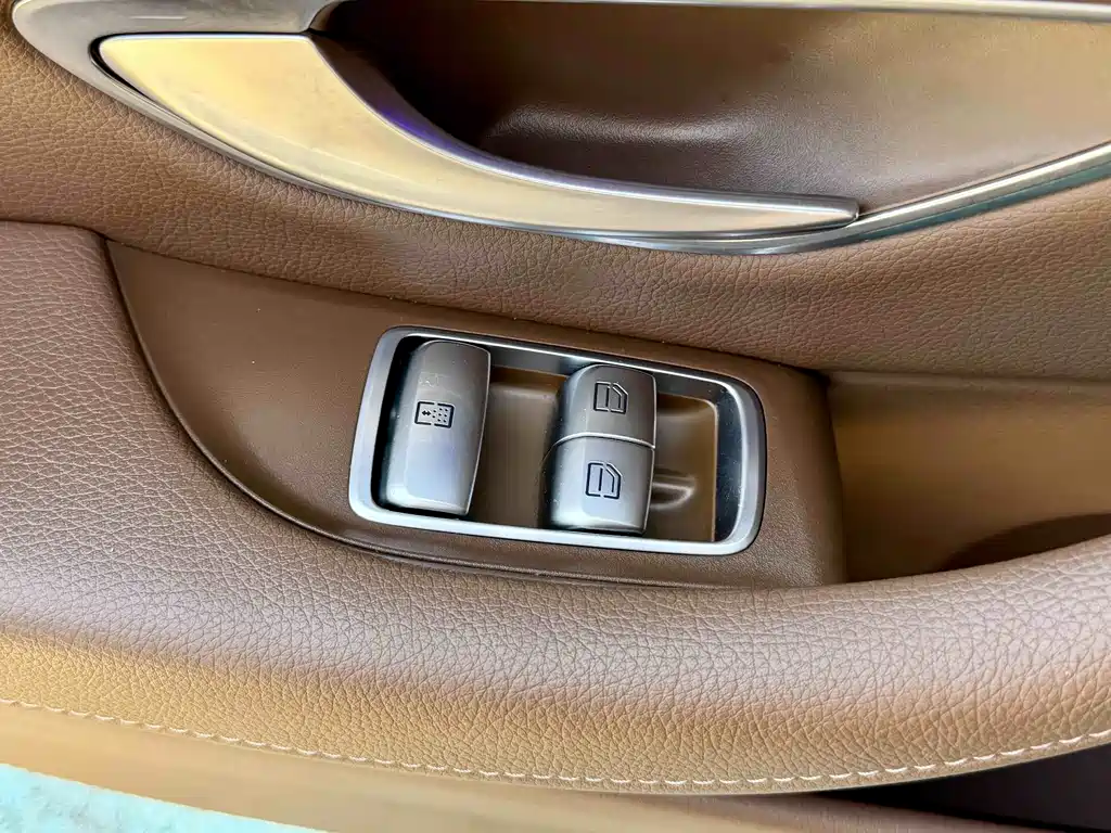 Mercedes-Benz E-Class 2022 E 300 L Sporty and Fashionable купить на сайте DeffCars