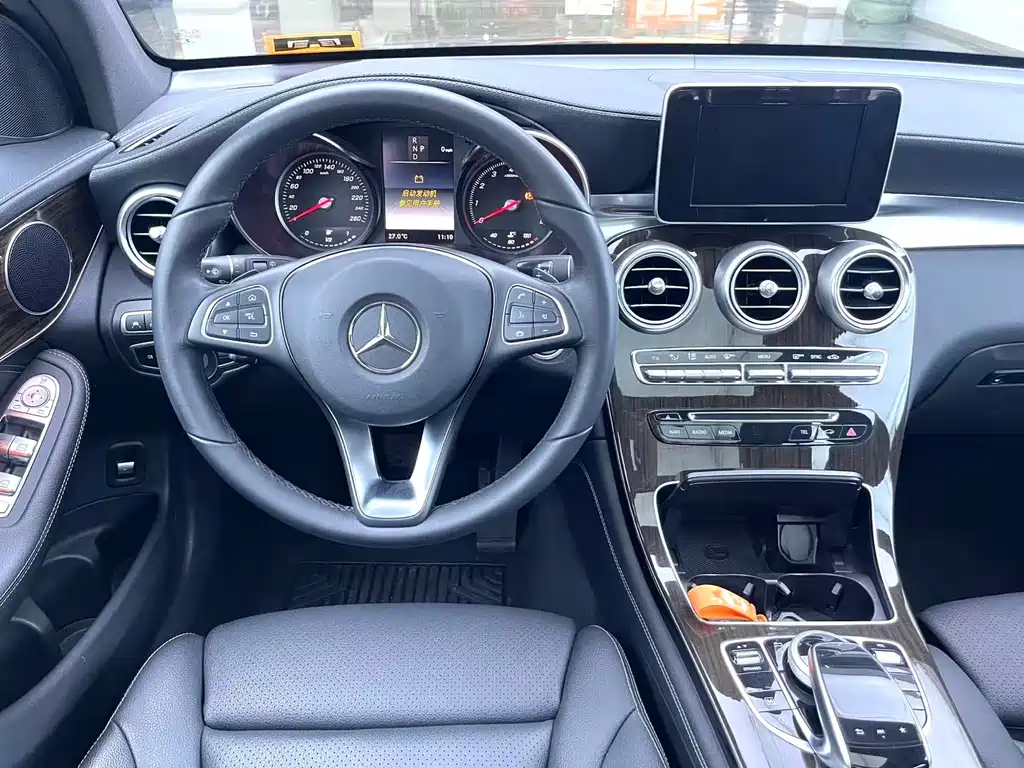 Mercedes-Benz GLC 2019 GLC 260 L 4MATIC luxury model купить на сайте DeffCars
