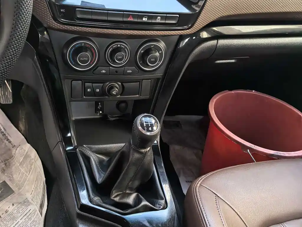 Fengjun 6 2017 2.4L gasoline two-wheel drive elite 4G69 купить на сайте DeffCars