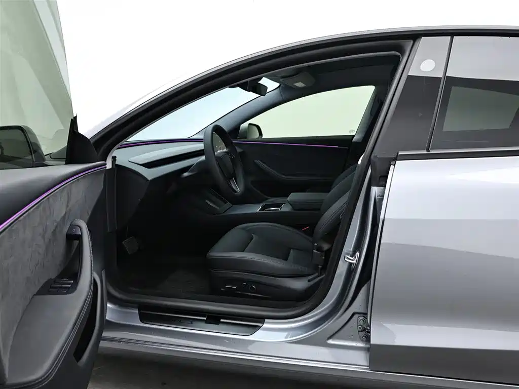 Model 3 2023 long-range all-wheel drive version купить на сайте DeffCars