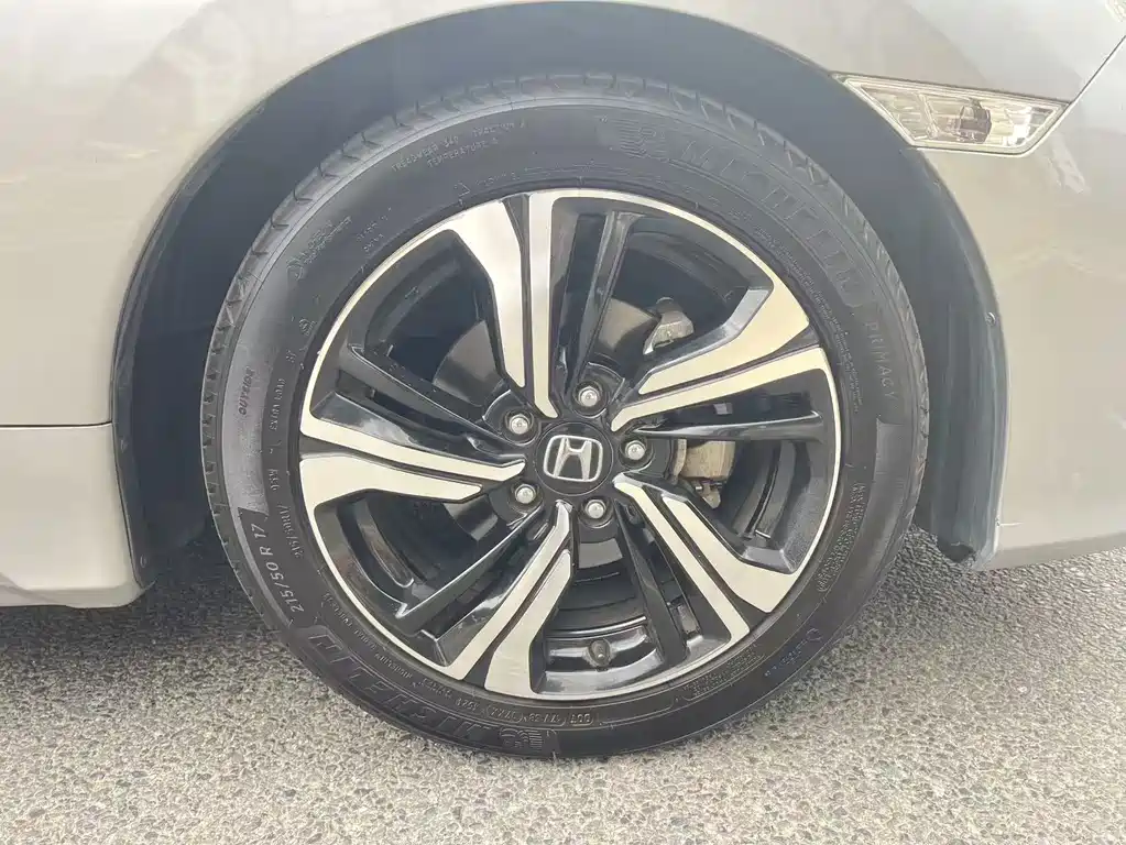 Civic 2019 220TURBO CVT Jinqing Edition National V купить на сайте DeffCars