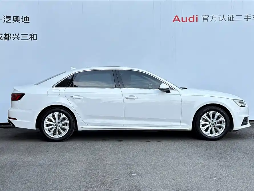 Audi A4L 2019 40 TFSI Enterprising National VI купить на сайте DeffCars
