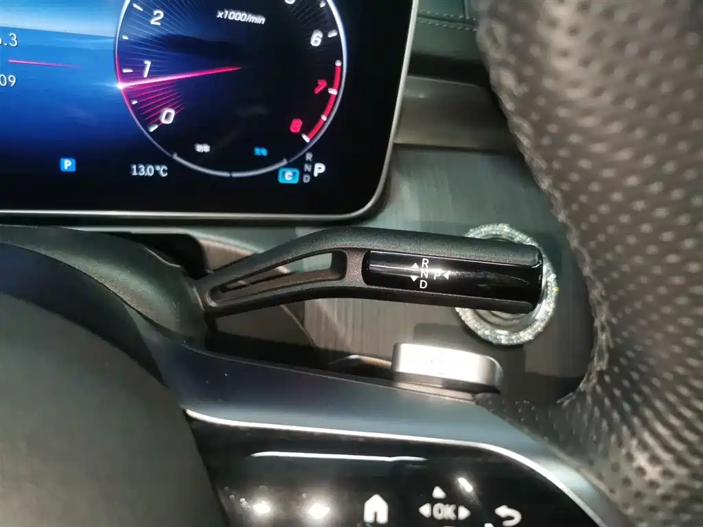Mercedes-Benz C-Class 2023 facelift C 260 L sports version купить на сайте DeffCars