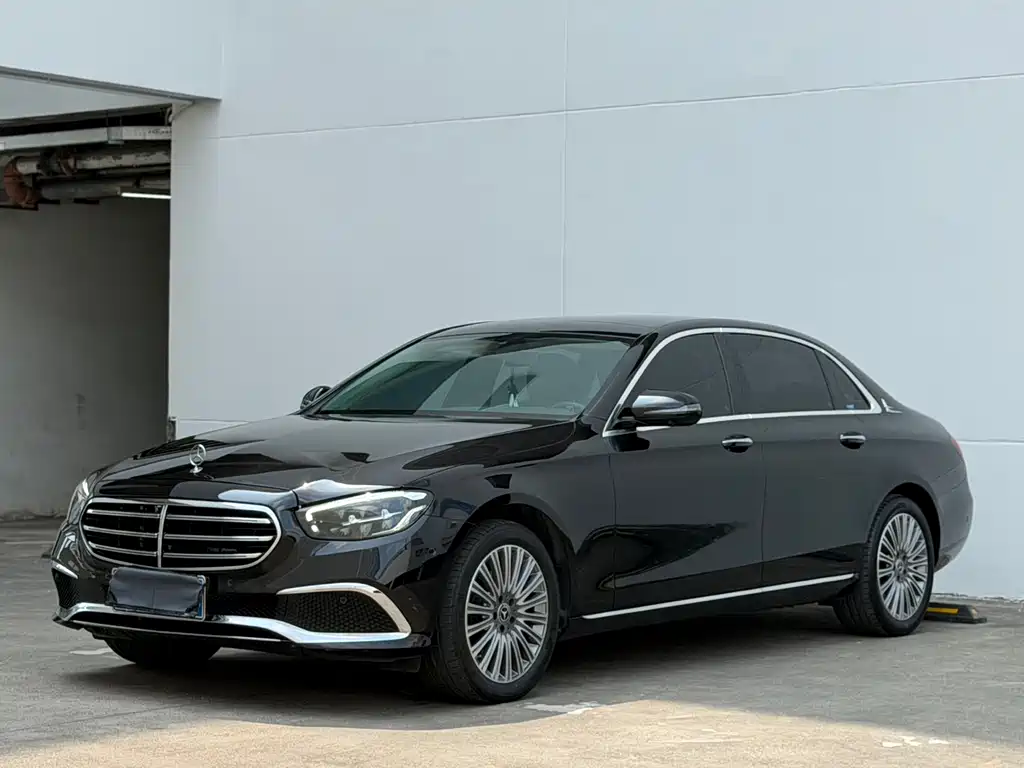 Mercedes-Benz E-Class 2023 E 300 L Luxury Model купить на сайте DeffCars
