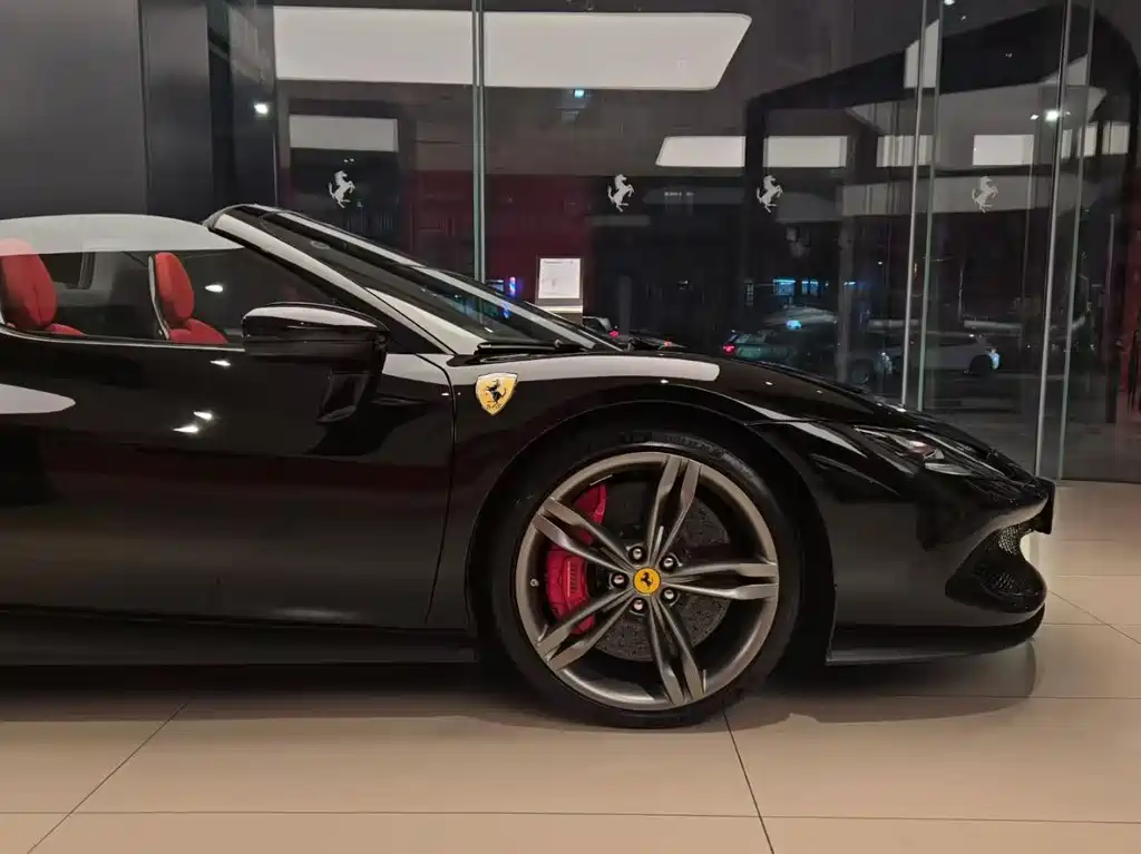 Ferrari 296 2022 3.0T V6 GTS купить на сайте DeffCars
