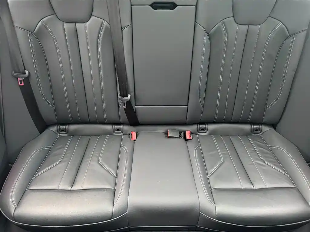 Audi Q5L 2023 40T luxury and dynamic model купить на сайте DeffCars