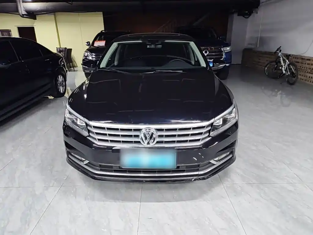 Passat 2016 330TSI DSG Royal Edition купить на сайте DeffCars