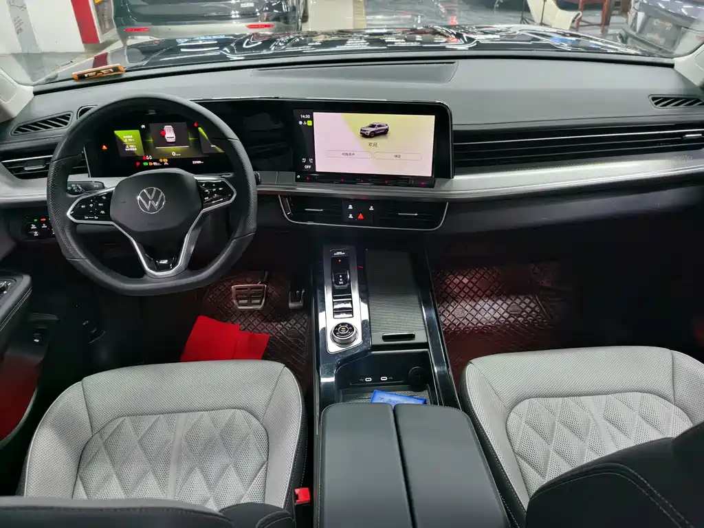 Lanxun 2024 380TSI four-wheel drive R-Line cruising model купить на сайте DeffCars