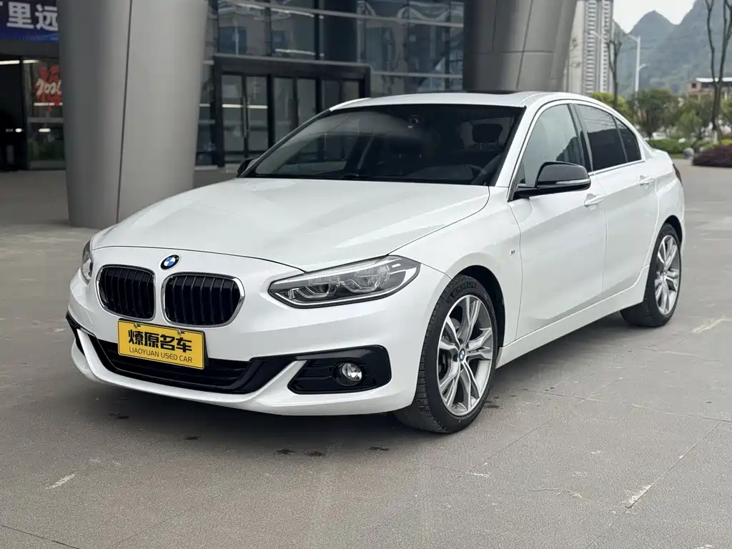 BMW 1 Series 2018 118i Sports купить на сайте DeffCars