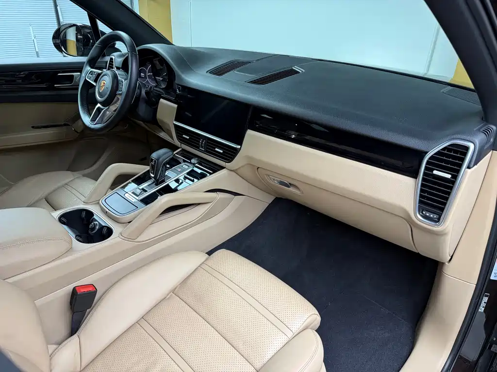 Cayenne 2018 Cayenne 3.0T купить на сайте DeffCars