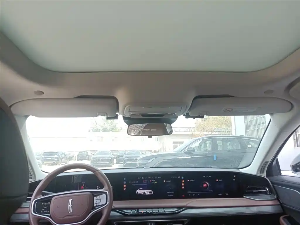 Lincoln Z 2025 2.0T Premium Hybrid Edition купить на сайте DeffCars