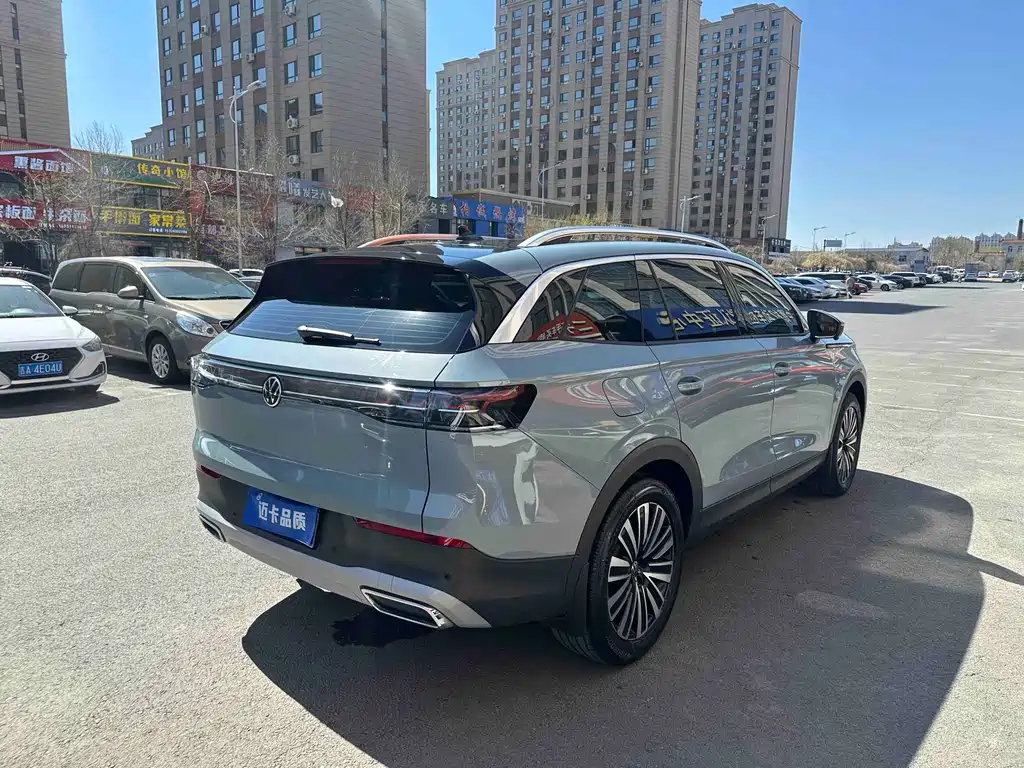 Lan Xun 2024 330TSI Luxury Touring Exclusive Model купить на сайте DeffCars