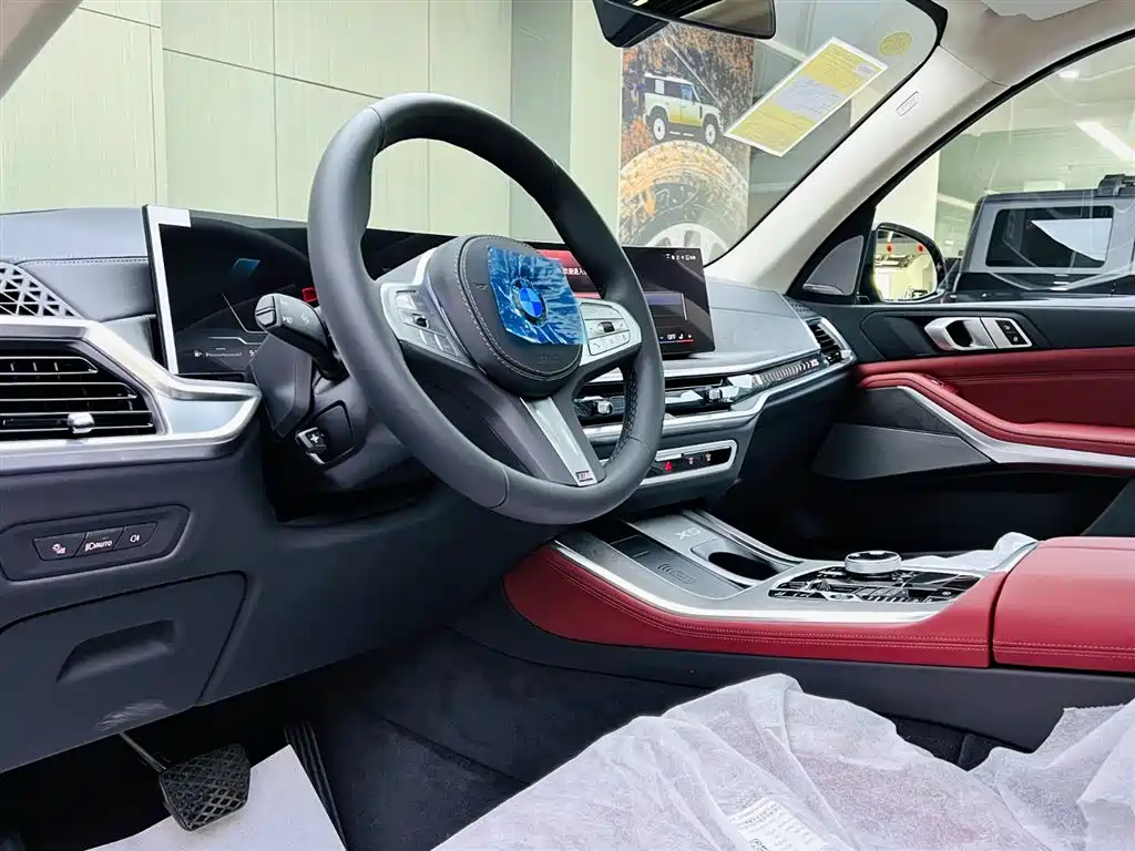 BMW X5 2026 Facelift xDrive 30Li Exclusive M Sports Night Package купить на сайте DeffCars