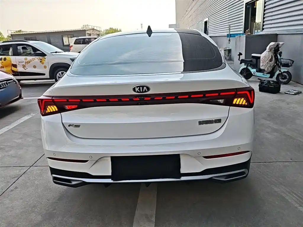 Kia K5 2020 270T CVVD Luxury Technology Edition купить на сайте DeffCars