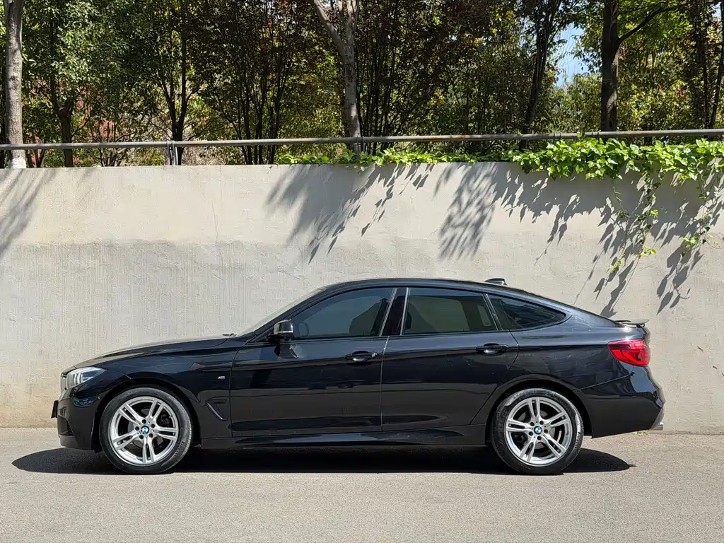 BMW 3 Series GT 2020 320i M Sports Package купить на сайте DeffCars