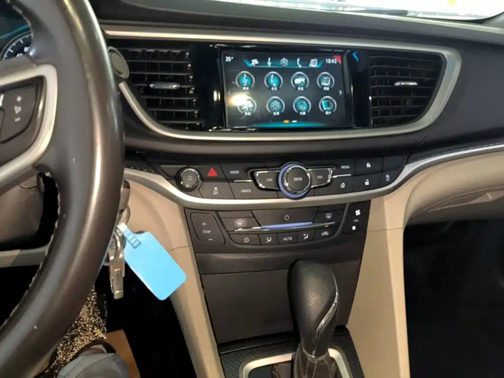 Yinglang 2019 15T dual-clutch interconnected elite model National VI купить на сайте DeffCars