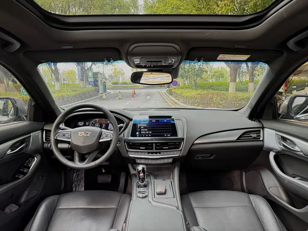 Cadillac CT5 2023 28T luxury model (standard version) купить на сайте DeffCars