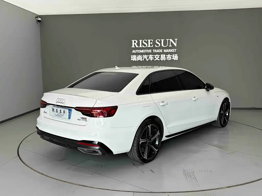 Audi A4L 2024 40 TFSI luxury and dynamic model купить на сайте DeffCars