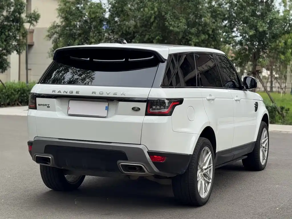Range Rover Sport 2021 3.0 L6 SE купить на сайте DeffCars