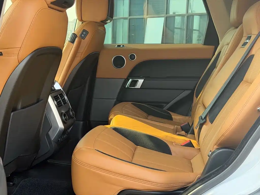Range Rover Sport 2020 3.0 L6 HSE DYNAMIC купить на сайте DeffCars