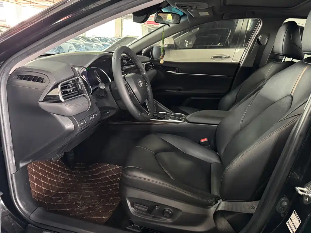 Camry 2019 2.0E Elite Edition National VI купить на сайте DeffCars