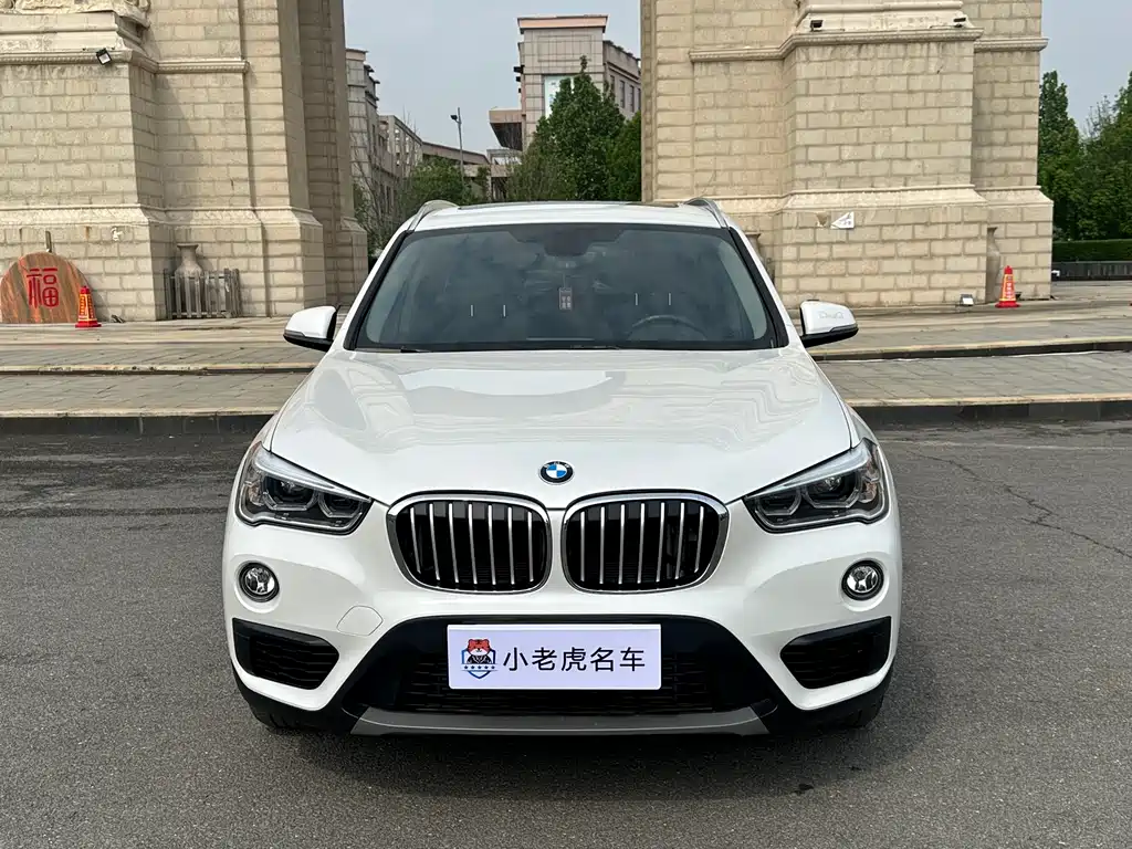 BMW X1 2019 sDrive20Li Leading Model купить на сайте DeffCars