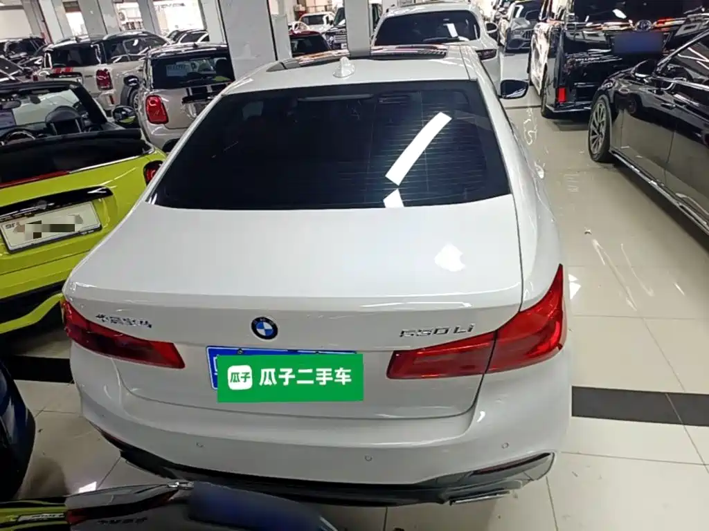 BMW 5 Series 2020 530Li Leading M Sports Package купить на сайте DeffCars