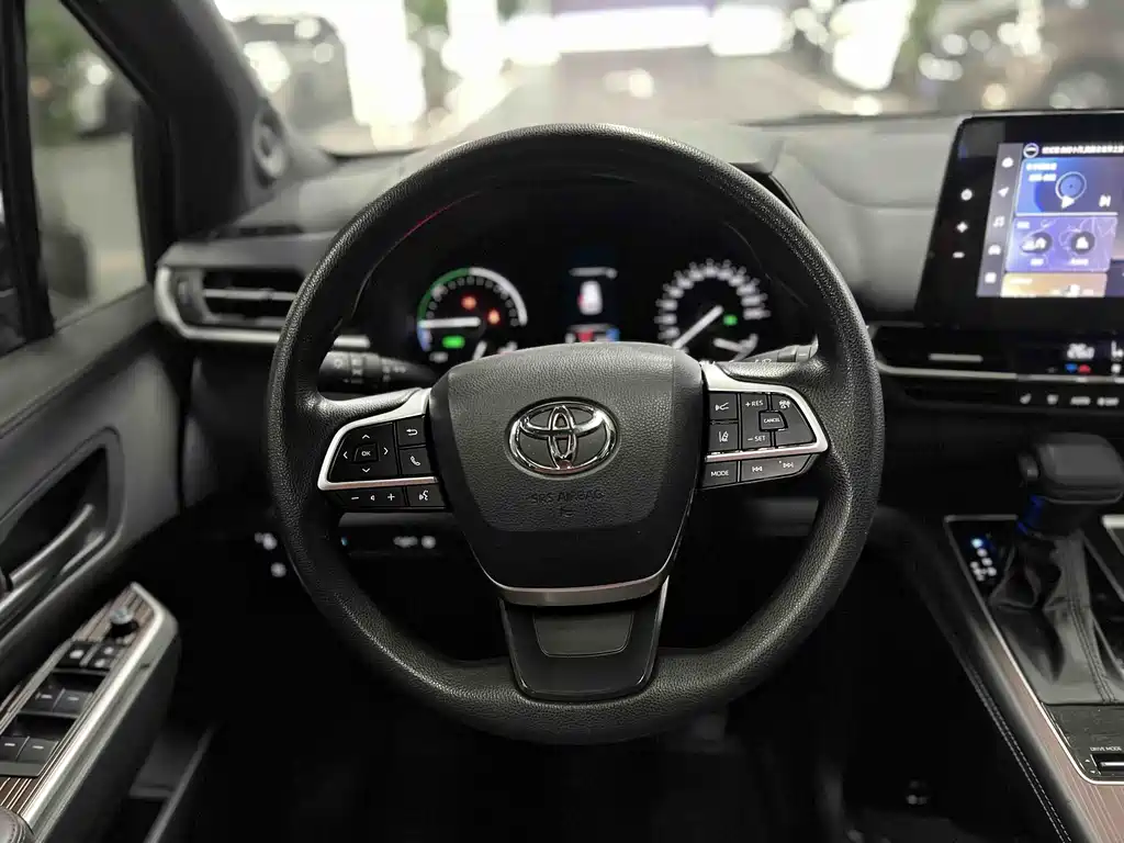 Grevia 2024 2.5L Hybrid Luxury Edition купить на сайте DeffCars