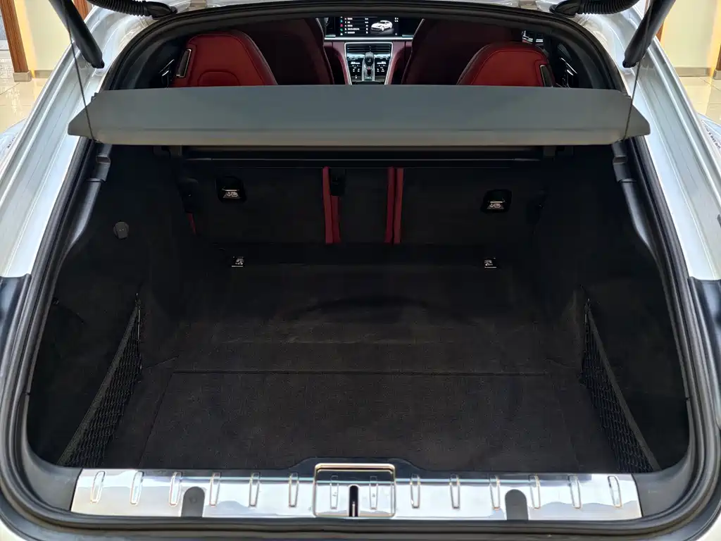 Panamera 2022 Panamera 4 Executive Extended Platinum Edition 2.9T купить на сайте DeffCars