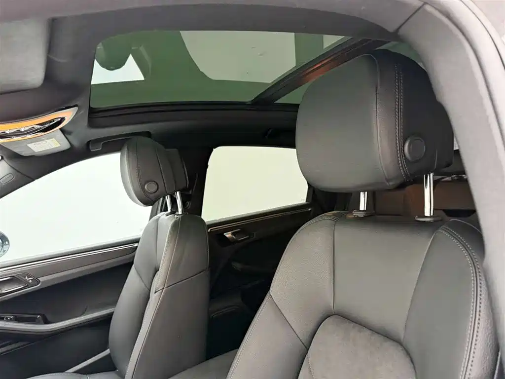 Macan 2020 Macan 2.0T купить на сайте DeffCars