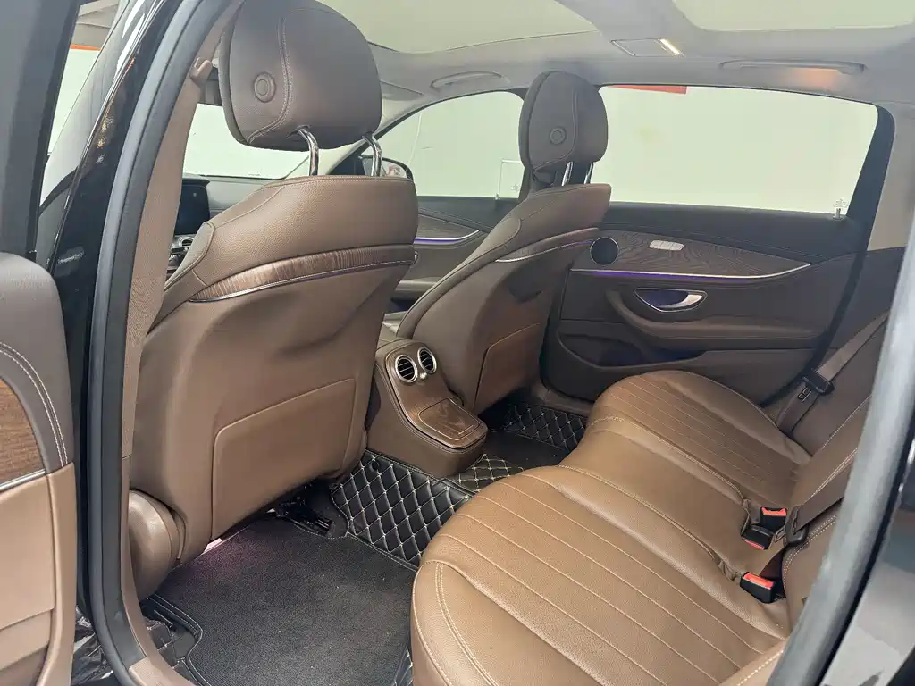 Mercedes-Benz E-Class 2023 E 300 L Fashion купить на сайте DeffCars