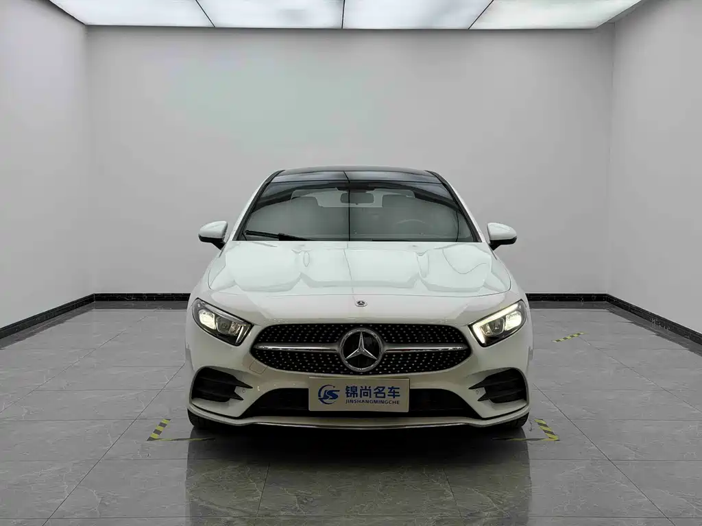 Mercedes-Benz A-Class 2022 Facelift Three A 200 L Sports Sedan Fashionable купить на сайте DeffCars