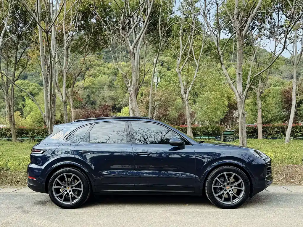 Cayenne 2025 Cayenne 3.0T купить на сайте DeffCars