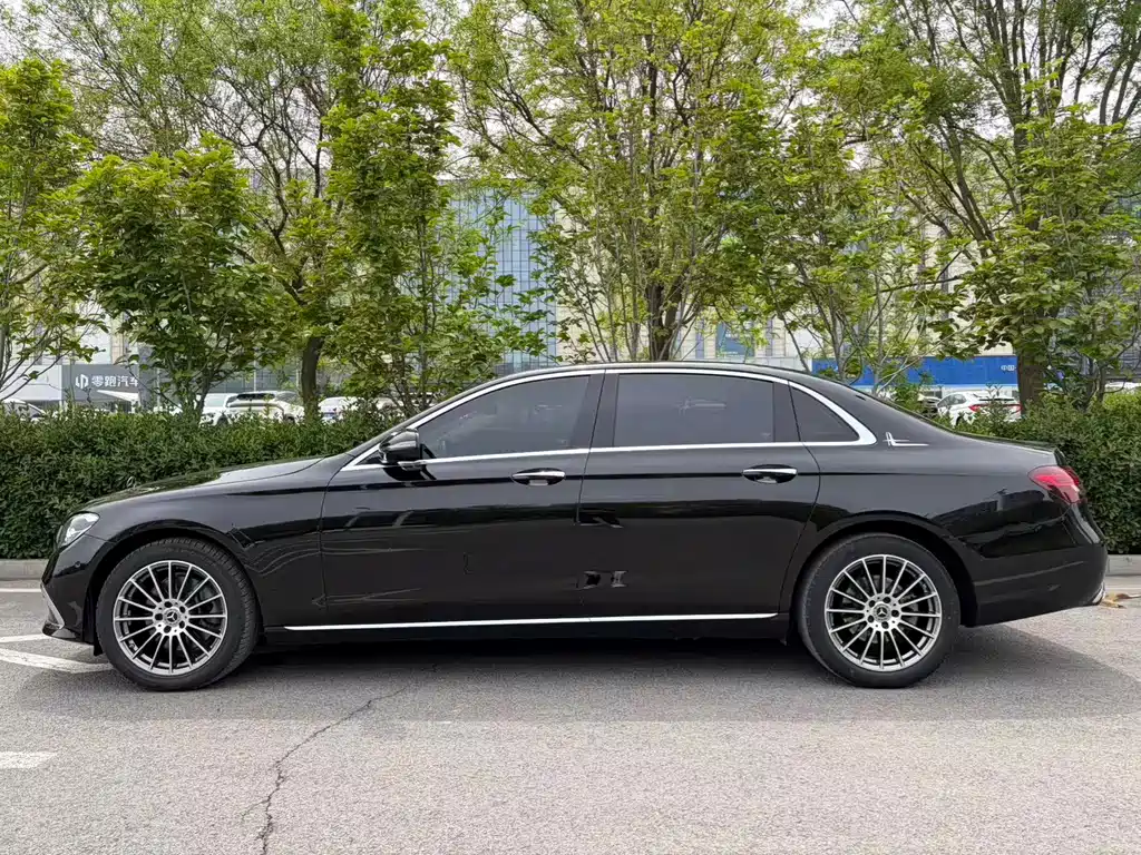Mercedes-Benz E-Class 2021 E 260 L купить на сайте DeffCars