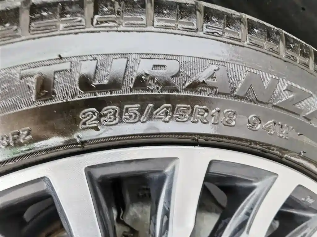 Crown 2018 2.0T Sports Edition купить на сайте DeffCars