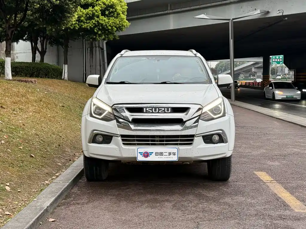 mu-X Shepherd 2018 1.9T diesel automatic four-wheel drive Jinyue version 7 seats купить на сайте DeffCars