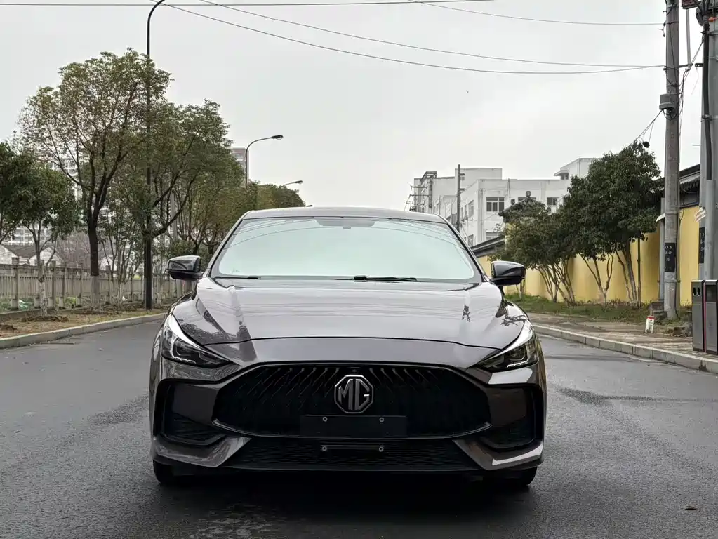 MG5 2021 facelift 180DVVT CVT Youth Deluxe Edition купить на сайте DeffCars