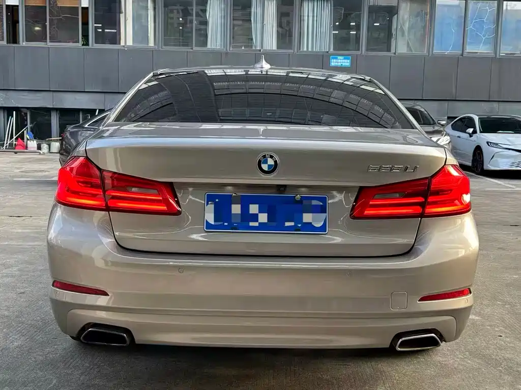 BMW 5 Series 2018 528Li Special Edition launched купить на сайте DeffCars