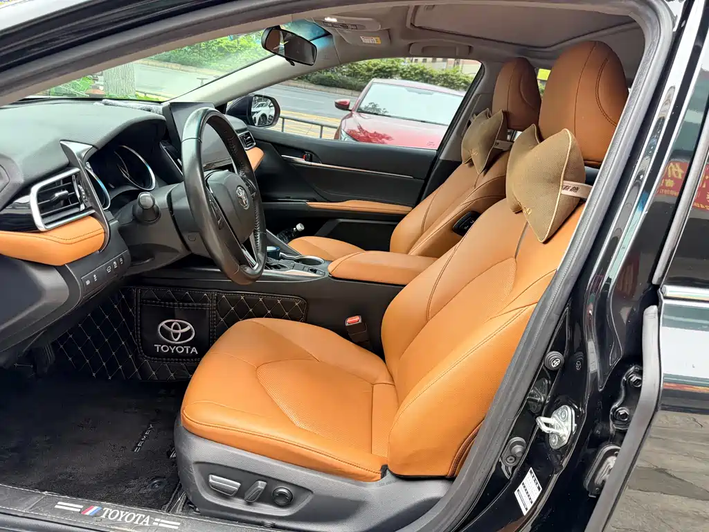 Camry 2021 2.0G Deluxe Edition купить на сайте DeffCars