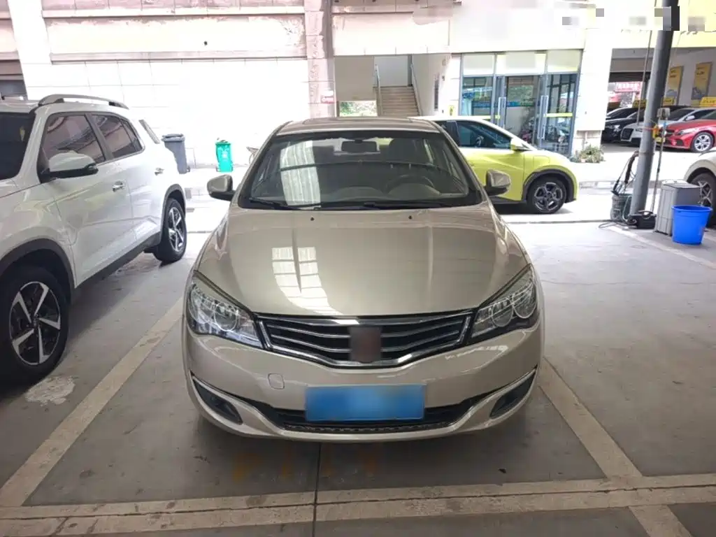 Roewe 350 2015 1.5L manual luxury sunroof version купить на сайте DeffCars